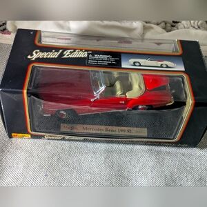 Mercedes Benz 190 SL Model Car New In Box Special Edition And Collectible $35